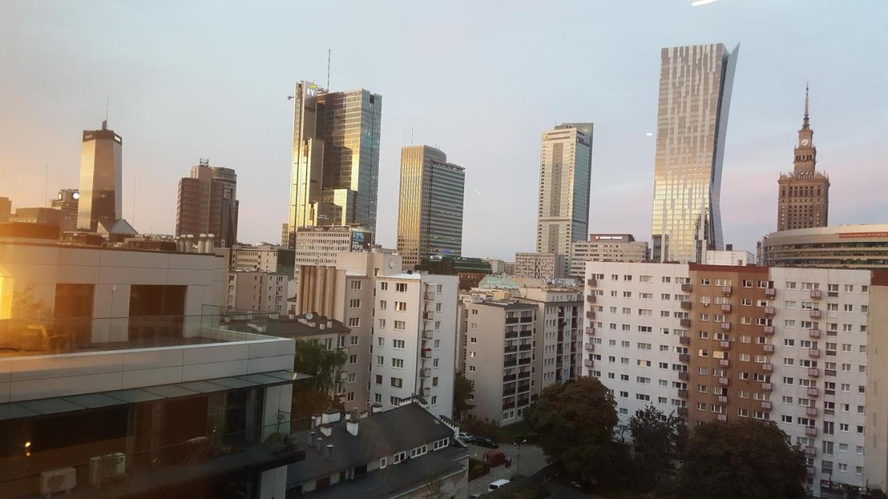 Apartament Chmielna ワルシャワ エクステリア 写真