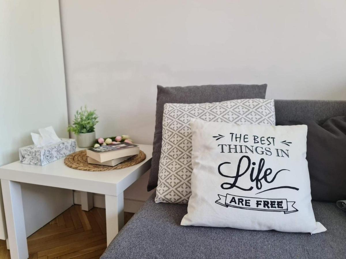 Apartament Chmielna ワルシャワ エクステリア 写真